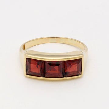 Ring - 18 karaat Geel goud Granaat, Sieraden, Tassen en Uiterlijk, Ringen, Nieuw