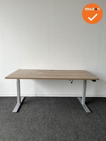 LINAK elektrisch zit-sta bureau - Zilvergrijs onderstel - ma, Werkplek, Ophalen of Verzenden, Gebruikt, Bureau