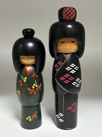 Miyakawa Kunio & Kishi Sadao – 2 grote Sosaku Kokeshi-poppen