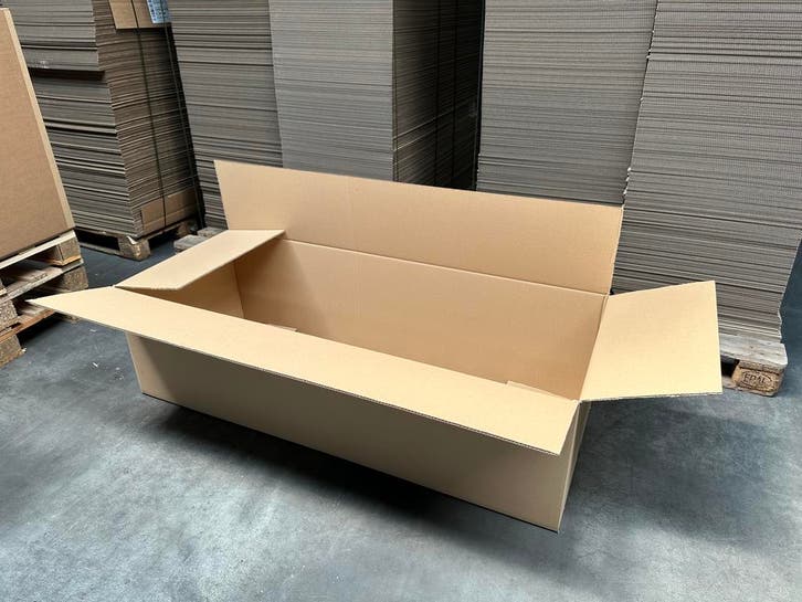 Langwerpige doos - L1469xB559xH414mm - Stevige dubbele golf, Doe-het-zelf en Verbouw, Kratten en Dozen, 100 cm of meer, Opvouwbaar