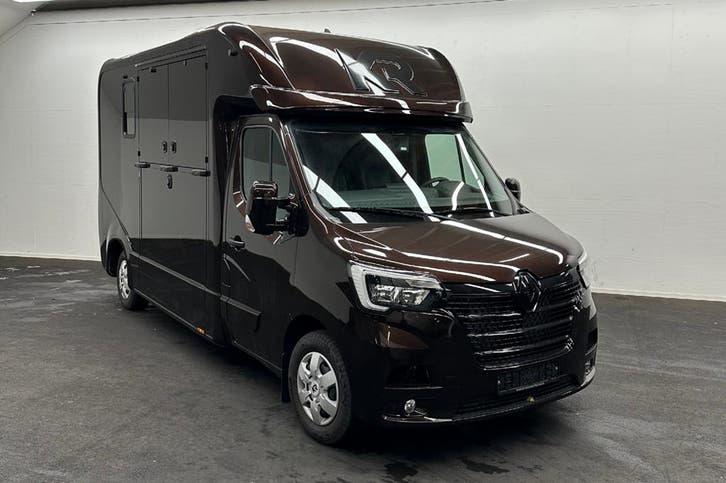 Renault Master Krismar Horsetruck, Dieren en Toebehoren, Paarden en Pony's | Trailers en Aanhangwagens, Nieuw, Verzenden