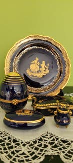 Bord (5) - Porselein