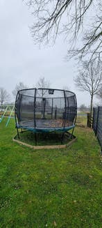 Exit trampoline 366 met net, Ophalen, Zo goed als nieuw