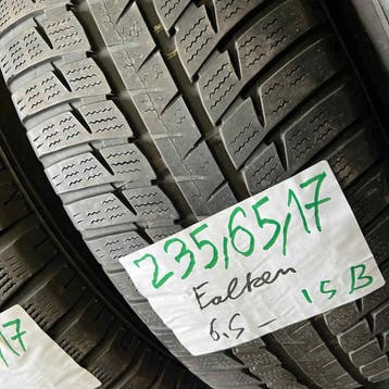 2 x Falken 235-65-17 Winterbanden 6,5mm, Gebruikt, 17 inch, 235 mm, Band(en)