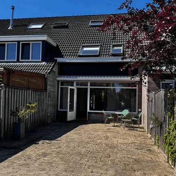 Huis in Zwaag gevonden voor €1800,- pm, Huizen en Kamers, Zwaag
