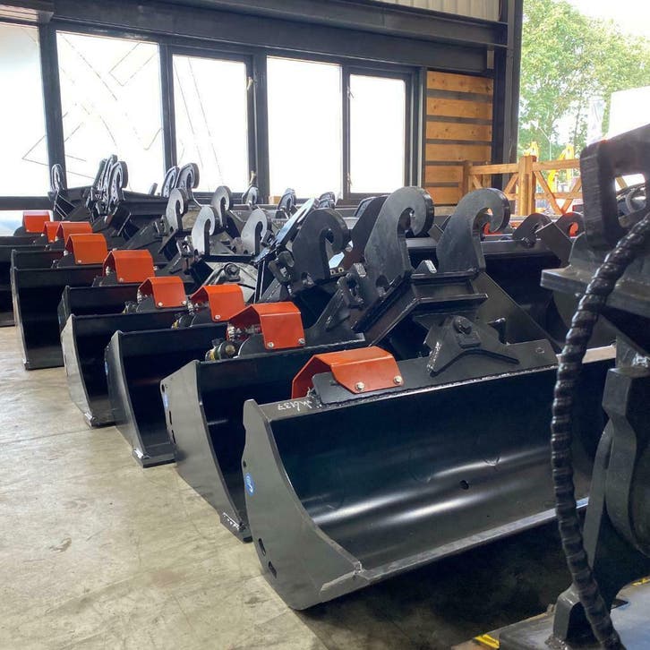 Kantelbak – Klepelmaaier – Kantelstuk –voor minigraver, Zakelijke goederen, Machines en Bouw | Kranen en Graafmachines, Graafmachine