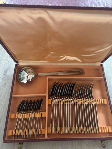 Vego Inox - Élégante ménagère de couverts vintage en acier