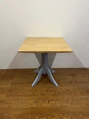 Gebruikte Hutten Tafel (70x70cm) - T1514 Vintage/Café, Ophalen, Nieuw