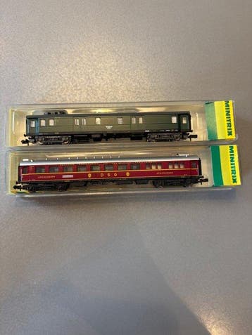 Minitrix N - 13310, 13308 - Modeltrein personenwagonset (2), Hobby en Vrije tijd, Modeltreinen | N-Spoor, Nieuw