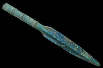 West-Aziatisch Oud bronzen speerpunt met sokkel, bladvormig