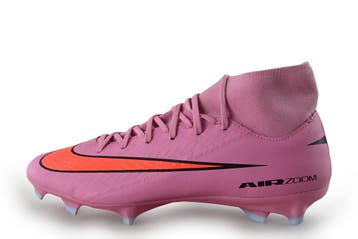 Nike Voetbalschoenen in maat 40 Roze, Kleding | Dames, Schoenen, Overige kleuren, Verzenden, Nike, Zo goed als nieuw