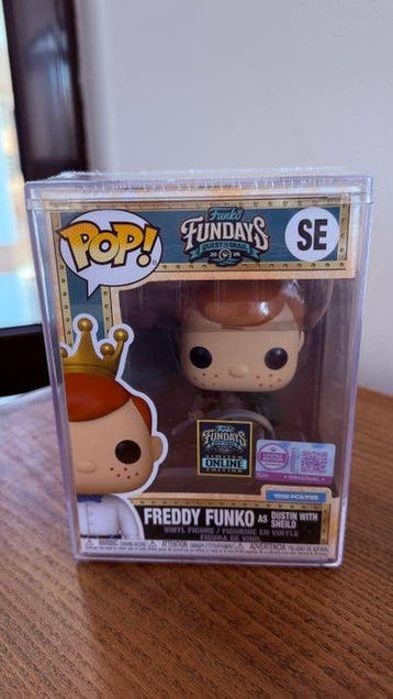 Funko - Funko Pop Freddy Funko As Dustin With Sheild -