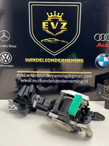 Suzuki Alto veiligheidsgordel rechts voor 2014 8492068KAR, Gebruikt, Suzuki