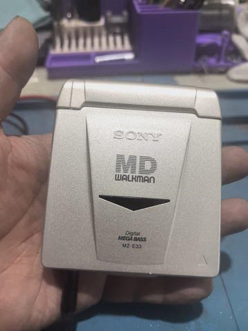 Sony - MZ-E33 Walkman, Nieuw