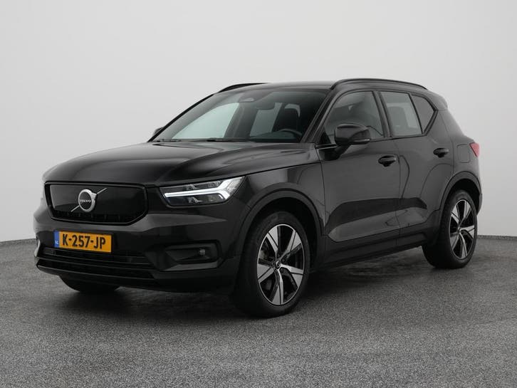 Zakelijke Lease |  Volvo XC40, Auto's, Volvo, Onderhoudsboekje, Lease, Zwart, Automaat, SUV of Terreinwagen, Overige kleuren, A