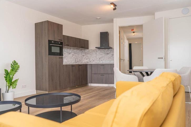 Te huur: Appartement Rosmolenplein in Tilburg, Huizen en Kamers, Huizen te huur, Noord-Brabant, Appartement