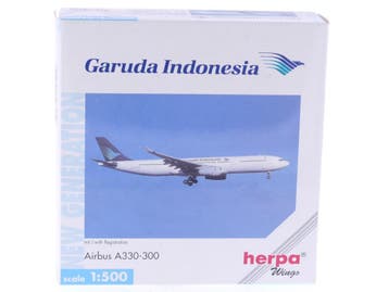 Schaal 1:500 Herpa 508452 Garuda Indonesia Airbus A330-30..., Ophalen of Verzenden, Zo goed als nieuw