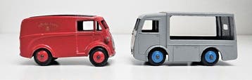 Dinky Toys - Model bestelwagen (2) - Royal Mail Van et, Nieuw
