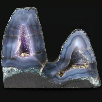 amethist - Double Pyramid Geode - 24x29x12 cm- 6.4 kg