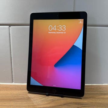 Apple iPad (5th Generation) 128GB Wifi - Mobiele telefoon, Spelcomputers en Games, Nieuw