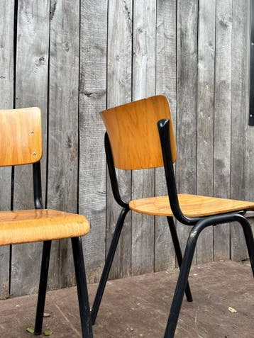 Stapelbare Elbe kantinestoelen uit de jaren ’70 | 25 stuks, Vergader- of Presentatieruimte, Verzenden, Gebruikt, Stoel