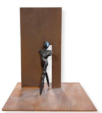 Renée van Leusden (1947-2025) - Standing