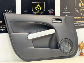 Mazda 2 4-deurs portier bekleding links voor bj.2012, Auto-onderdelen, Gebruikt, Mazda