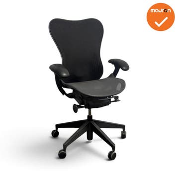 Herman Miller Mirra 2 Bureaustoel – Zwart – Full Option, Werkplek, Ophalen of Verzenden, Gebruikt, Stoel