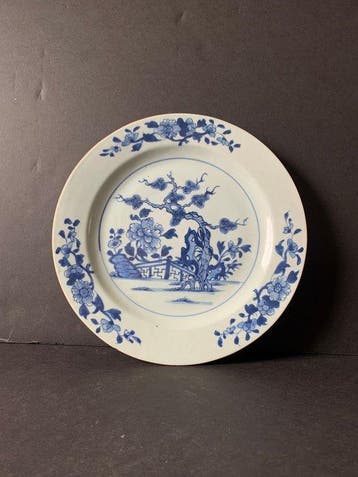 Bord - Porselein - Qing-dynastie (18e eeuw)