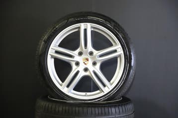 Velgen Porsche Panamera 971/970 Pirelli P-Zero Zomerbanden, Ophalen, Gebruikt, Banden en Velgen, Personenwagen