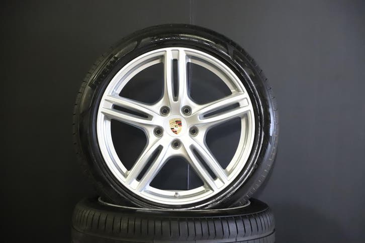 Velgen Porsche Panamera 971/970 Pirelli P-Zero Zomerbanden, Auto-onderdelen, Banden en Velgen, 20 inch, Zomerbanden, 315 mm, Personenwagen