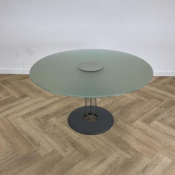 B&B Italia design tafel van Andreas Störiko Ø 130 cm, Huis en Inrichting, Ophalen of Verzenden, Gebruikt