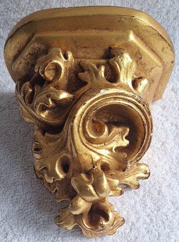 Wandtafel - Wandconsole - Gips - A gilded wall console, Antiek en Kunst