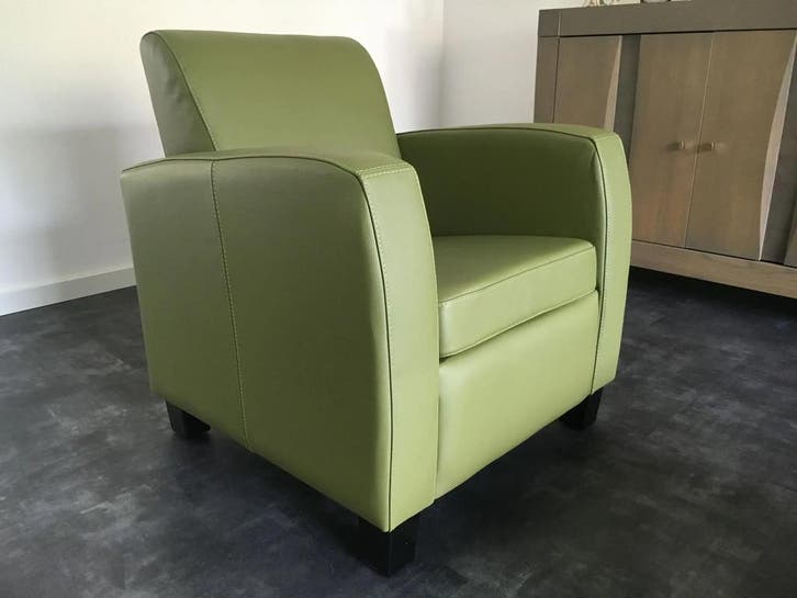 Groene Joy fauteuil met houten poten - groen leer, Huis en Inrichting, Fauteuils, Nieuw, Leer, Ophalen of Verzenden