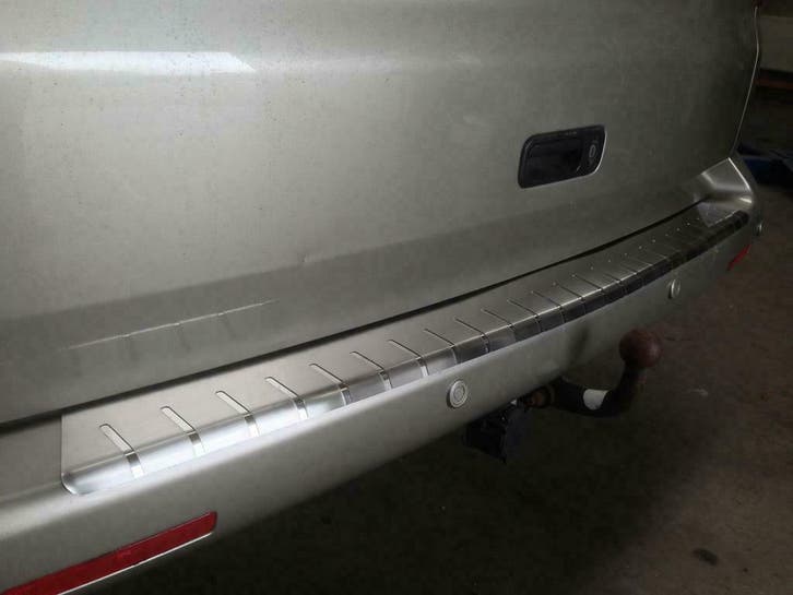 Achterbumper beschermplaat T5 T6 Vivaro Trafic Vito Caddy, Auto diversen, Tuning en Styling, Ophalen of Verzenden