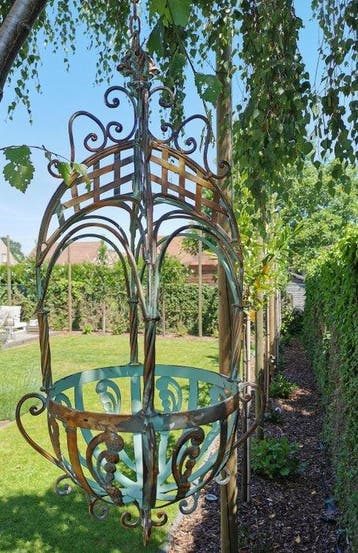 Mand - IJzer - Flower basket