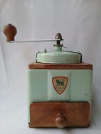 Peugeot - Koffiemolen - peugeot Freres - plaat, hout, staal, Antiek en Kunst