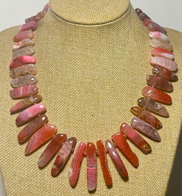 Set van natuurlijk rood- en oranje-agaat uit Brazilië /1435
