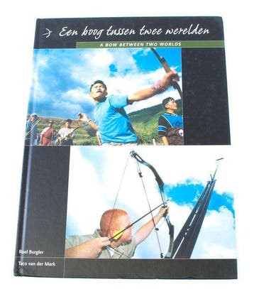 Een boog tussen twee werelden Roel Burgler ISBN908069164, Verzenden, Gelezen