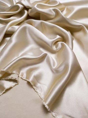 B617 - 600 x 135 cm - Raso Crêpe in 100% pura seta - Textiel