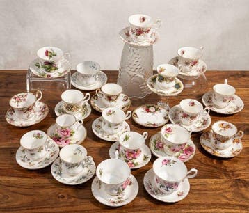 Royal Albert - Koffie- en theeservies (19) - Been, Porselein, Antiek en Kunst