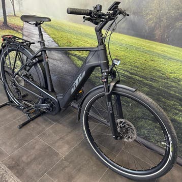 KTM Macina Tour CX 610 Electrische Herenfiets - Middenmotor, Overige merken, Ophalen of Verzenden, Zo goed als nieuw, 50 km per accu of meer