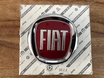 nieuw. embleem nodig voor je Fiat Ducato 735578731 735324819, Ophalen of Verzenden, Nieuw, Voor, Fiat