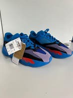 Adidas - Yeezy Boost 700 - Sneakers - Maat: EU 42 - Nieuw, Kleding | Heren, Schoenen, Nieuw