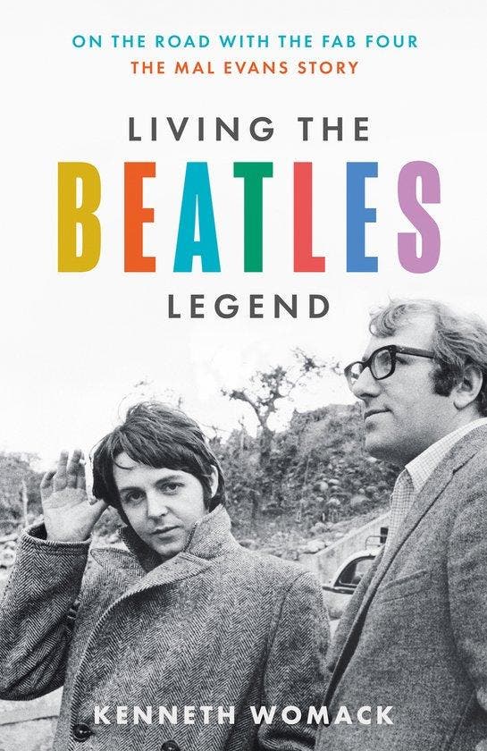 9780008710606 Living the Beatles Legend | Tweedehands, Boeken, Biografieën, Zo goed als nieuw, Verzenden