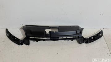 Peugeot 208 I Facelift Grille lijst 9810515477, Ophalen, Gebruikt, Voor