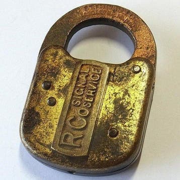 R Co Signal Service Railway Department Padlock - Hangslot -, Hobby en Vrije tijd, Modeltreinen | Overige schalen, Nieuw