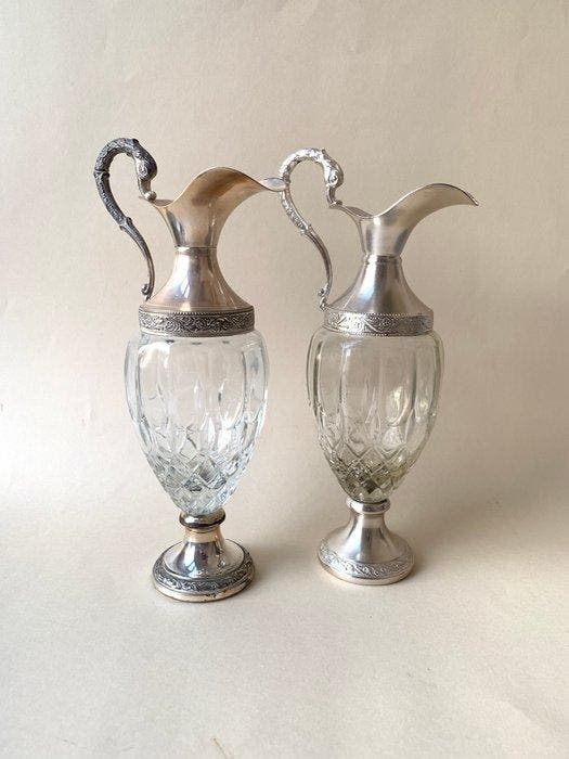 Distillerie Buton - Karaf (2) - Metaal, Glas - met, Antiek en Kunst, Curiosa en Brocante