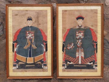 Paar antieke voorouderportretten uit de Qing-dynastie (circa