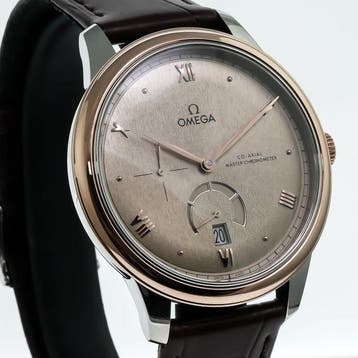 OMEGA - 41 mm, stainless steel and 18K Sedna gold on a, Nieuw